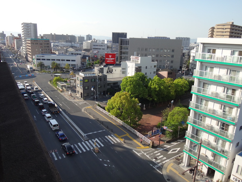 国道2号線沿い。御幣島駅まで徒歩3分と便利な立地です！